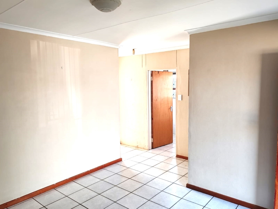 2 Bedroom Property for Sale in Scheepershoogte Eastern Cape